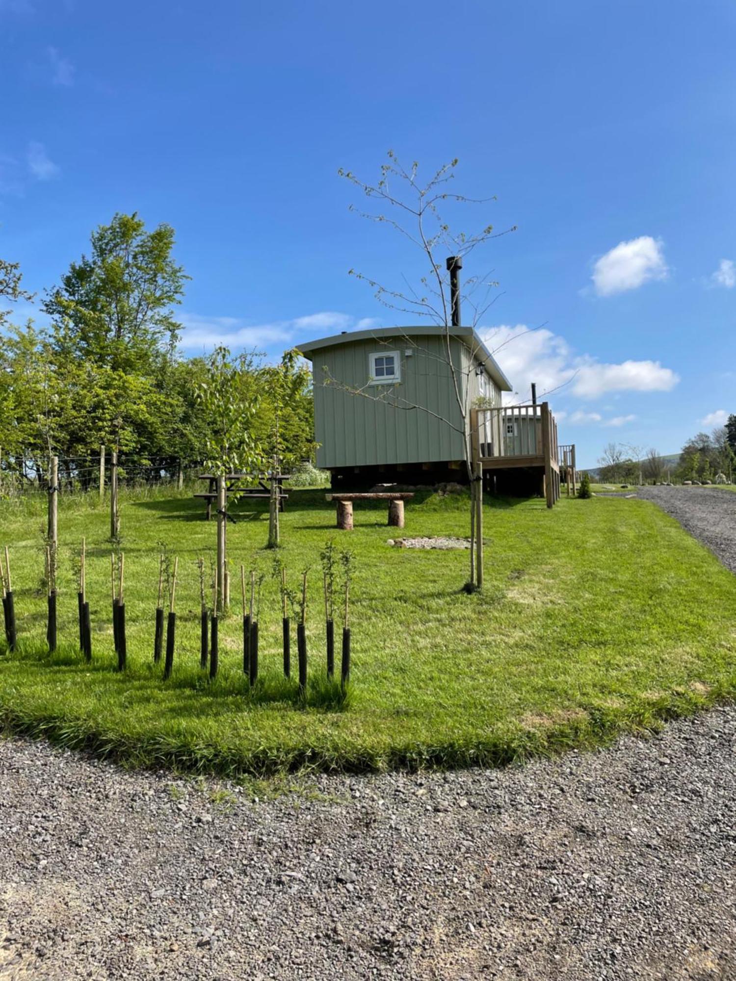 Rosemary Shepherds Hut, Clay Bank Huts Ingleby Greenhow Exterior photo